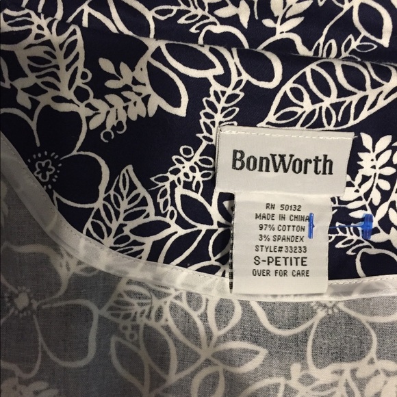 5/$25🔅Bonworth Navy/White Floral Zip-Up Jacket - Picture 3 of 5